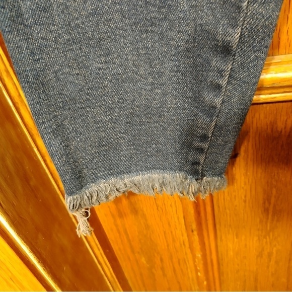 Good American Women’s Dark Wash Good Curve Raw Hem Jeans Size 6/28 - Picture 3 of 9